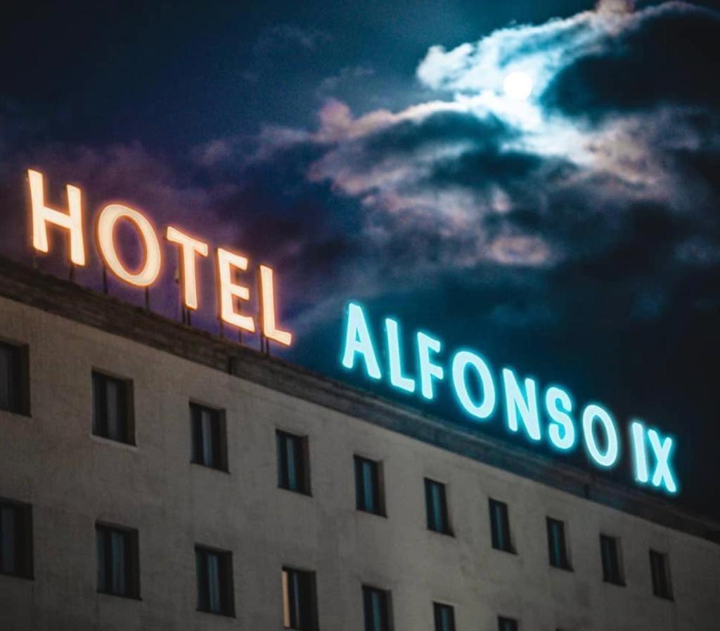 Hotel Alfonso IX Sarria Eksteriør billede